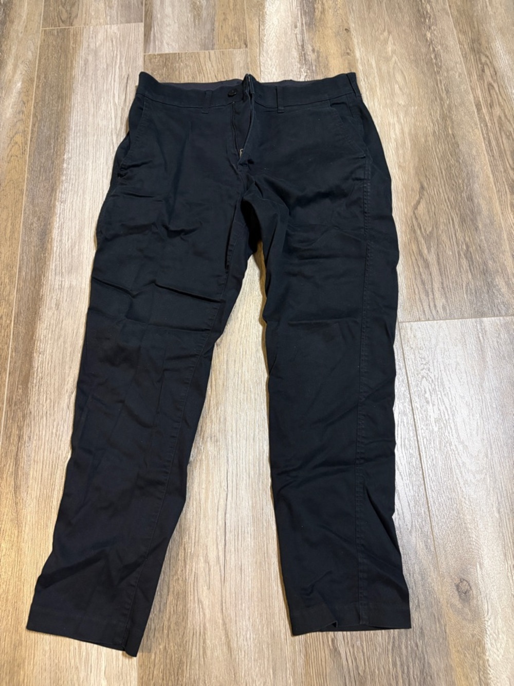 Abercrombie & Fitch Black Straight-Leg Chinos